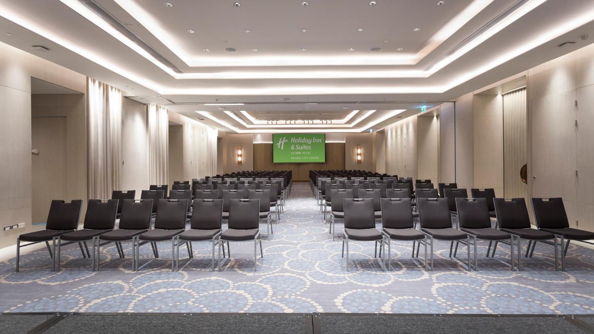 Holiday Inn & Suites Rayong City Centre By Ihg Extérieur photo